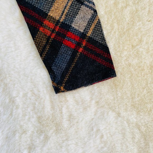 Maurices 24/7 Plaid Keyhole Twist-Knot Sweater Size Medium - Picture 4 of 8